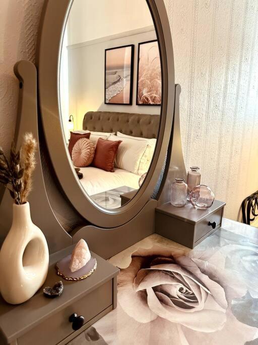 The Retreat - Large Luxury Apartment, Two Mins From Beach Bournemouth Zewnętrze zdjęcie